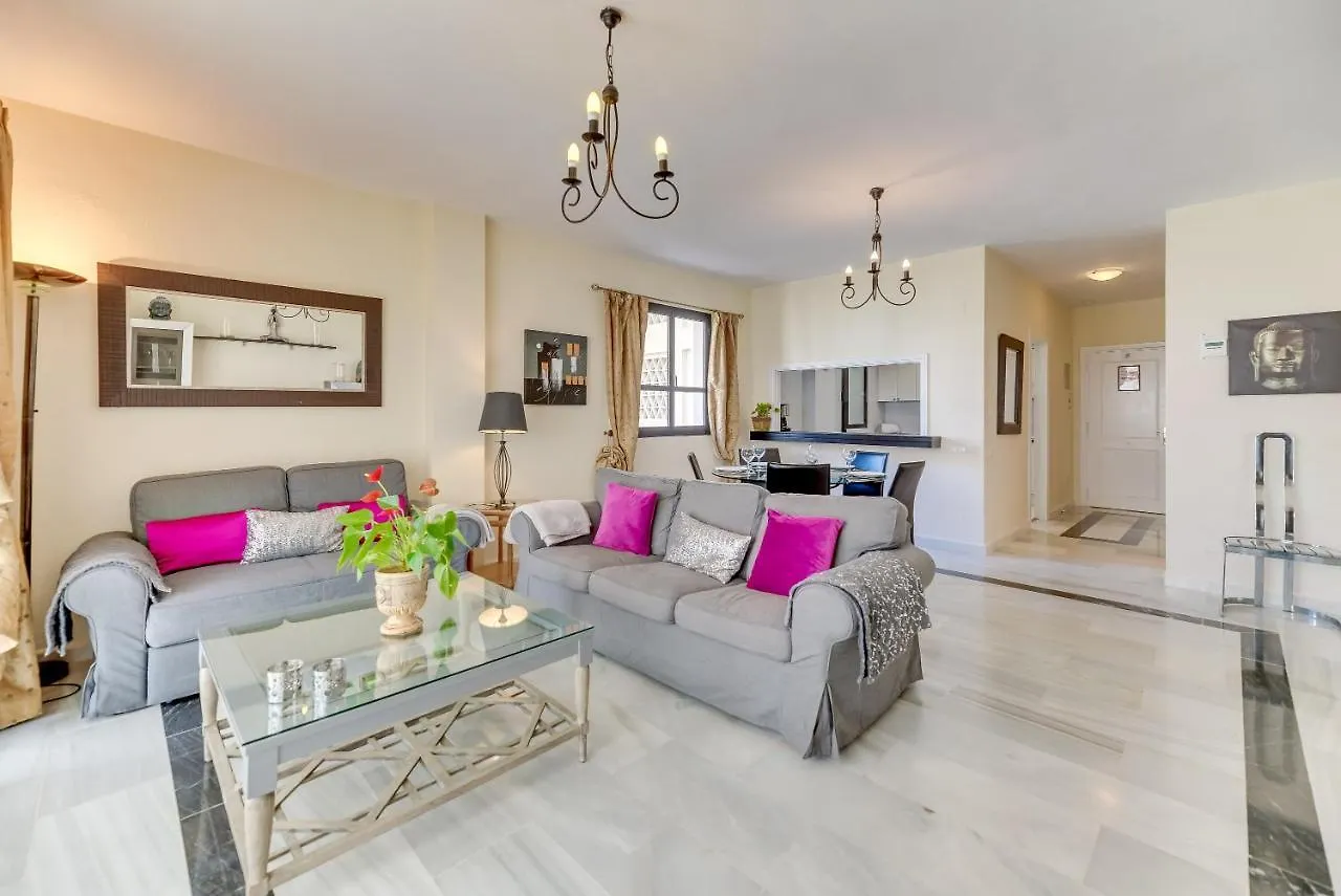 Puerto Banus2 Beachfront And Pools ماربيا 0*,