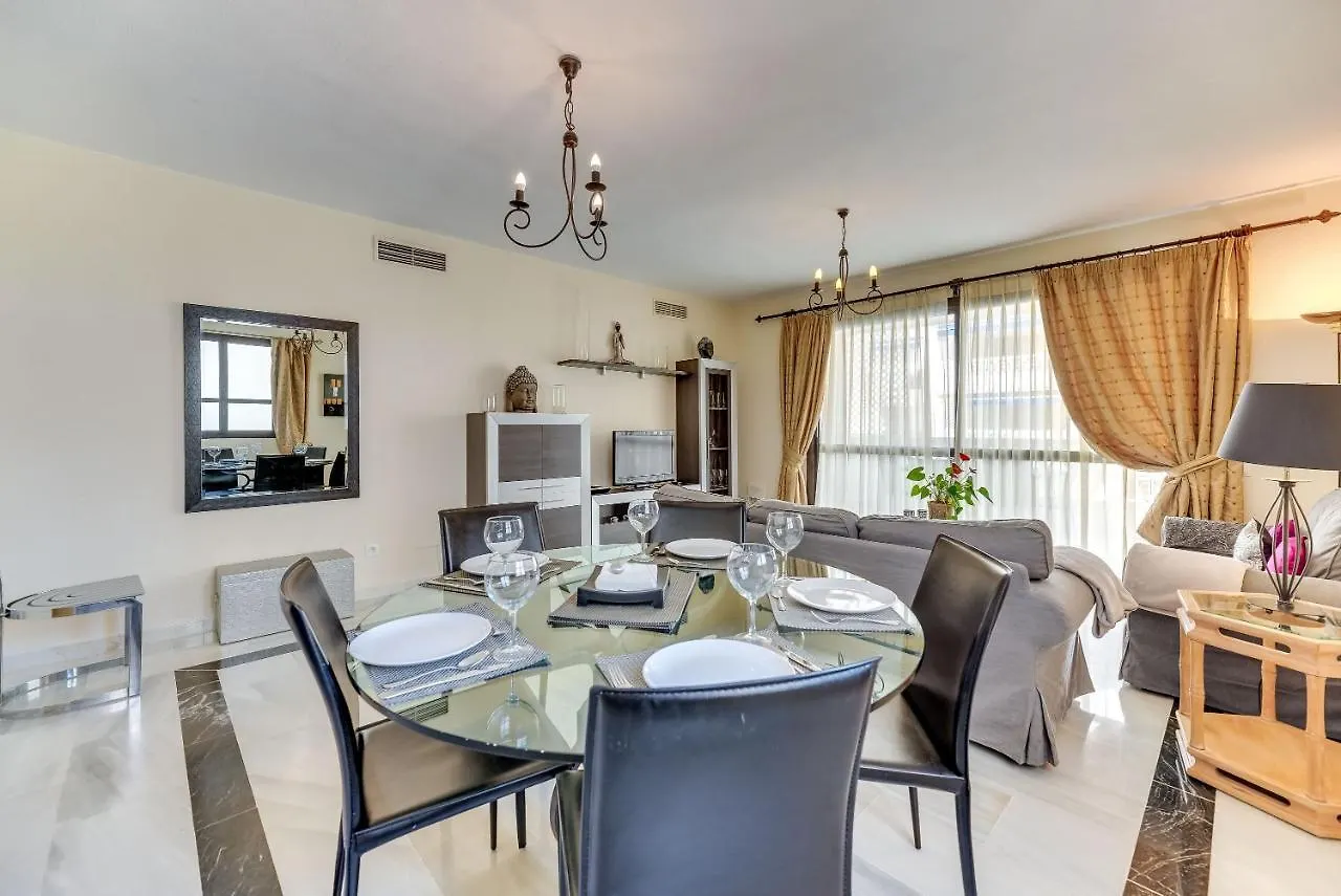 Puerto Banus2 Beachfront And Pools Marbella