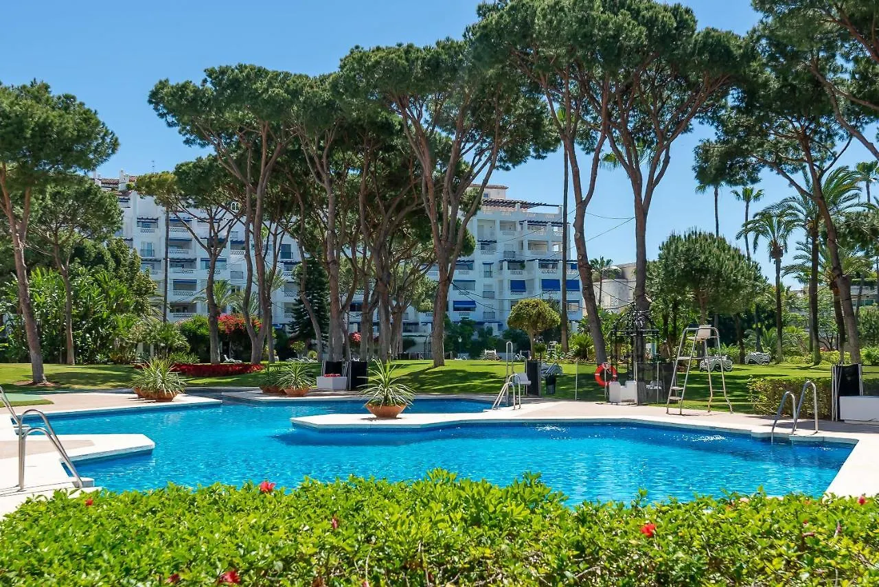 Apartment Puerto Banus2 Beachfront And Pools Marbella